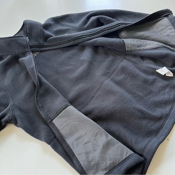 L.L Bean Women's Mountain Classic Fleece Jacket Medium - Picture 7 of 11